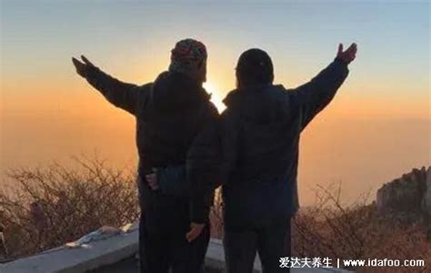 为什么夫妻不能爬泰山,传言相爱之人会没有好结果(6种人不能爬)