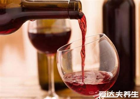 干红葡萄酒怎么喝比较好?小编来教你怎么做,快来学习吧!