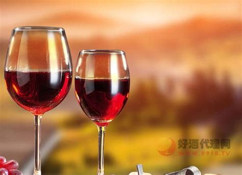 红酒应该倒多少?红酒为什么要醒酒?